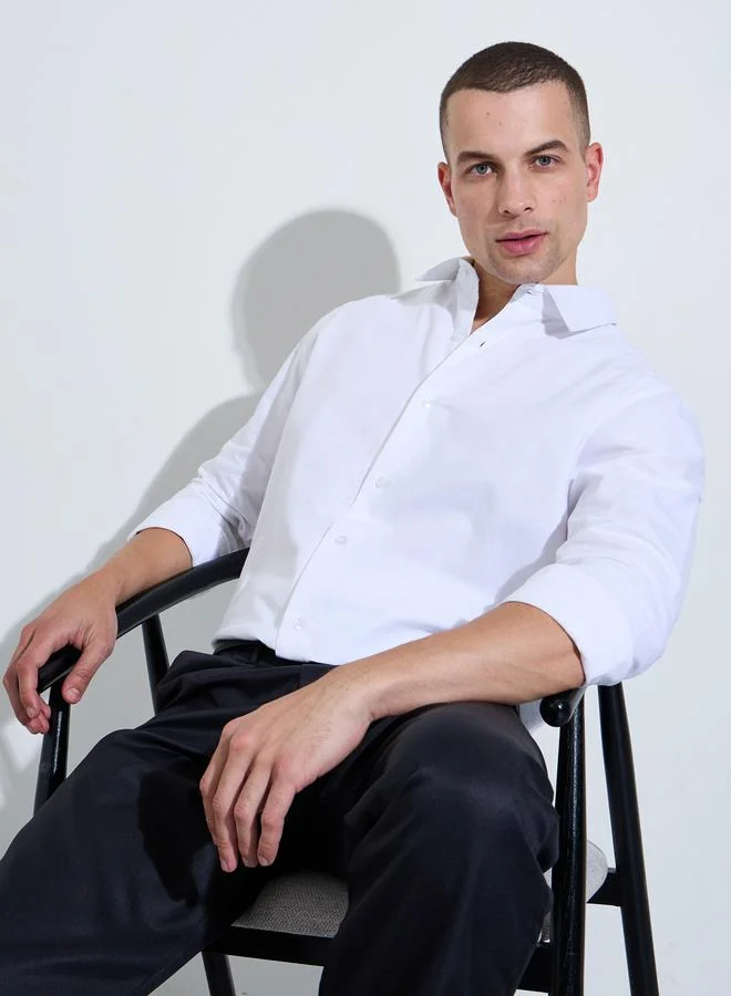 ستايلي Men White Solid Regular Fit Oxford Shirt