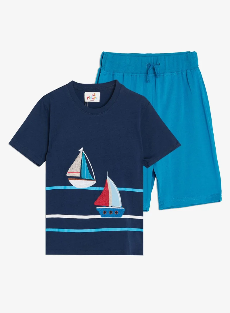 بنياتا طقم قصير