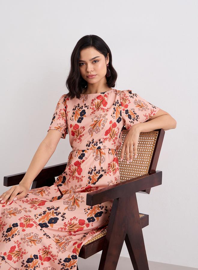 ستايلي فستان طويل مطبع بزهور ومزين بطبقات - Image 5