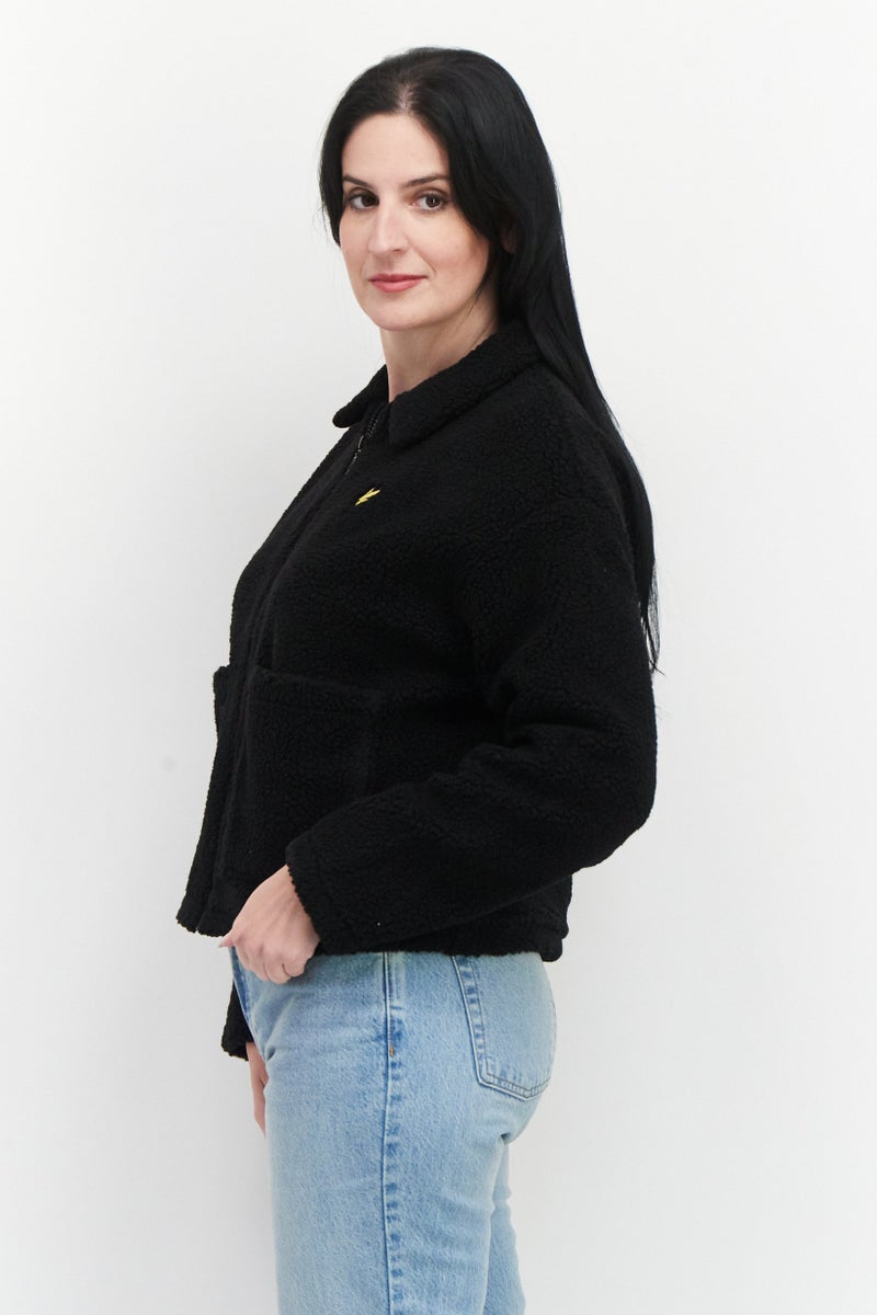 Lyle & Scott Women Brand Logo Sherpa Jacket, Black - Image 4