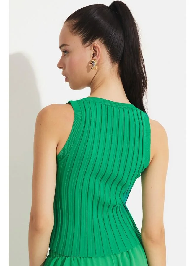 JUNE June Thick Strappy Ribbed Tank Top Green