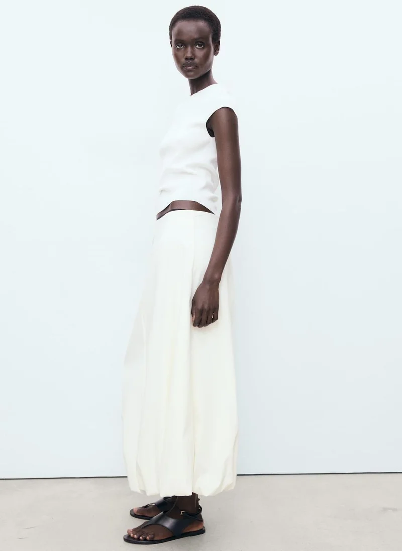 مانجو تنورة بالون طويلة