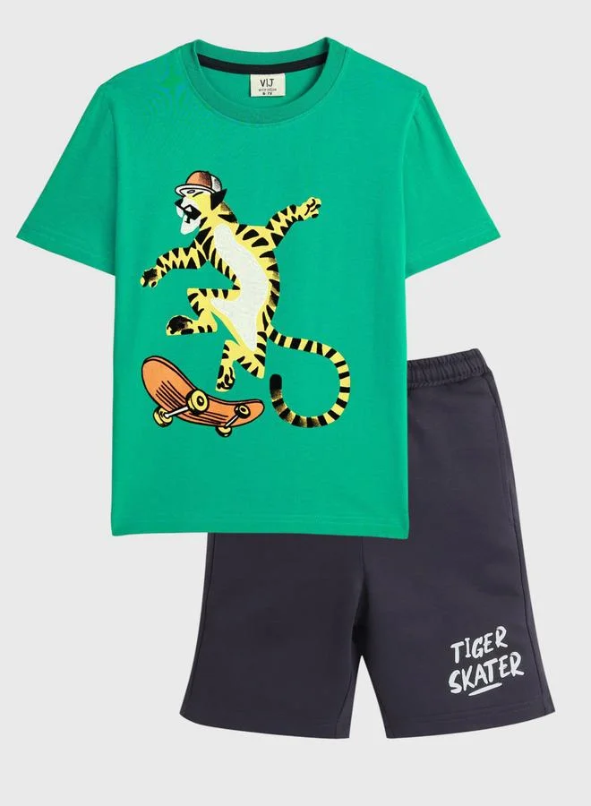 فكتور اند جين Victor And Jane Boys Tiger Graphic T-Shirt and Shorts Set