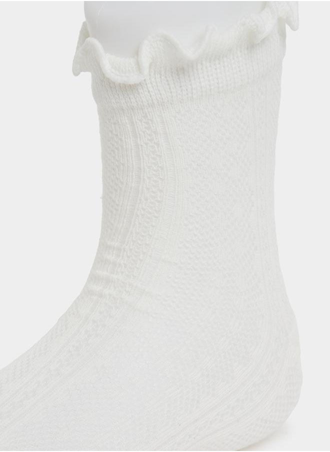 Styli Lettuce Edge Knit Socks  - Image 2