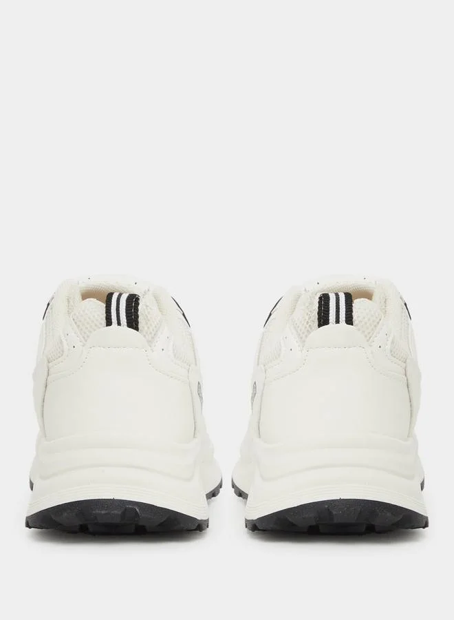 Styli Styli Chunky Sole Lace Up Sneakers