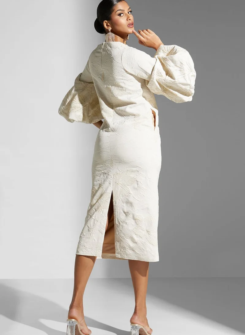 Threadz by Ajooni Boat Neck Balloon Sleeve Dress