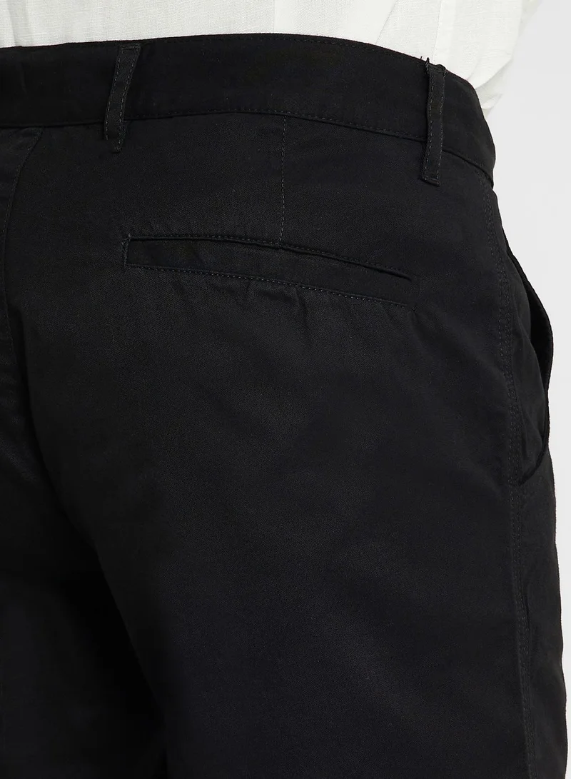 Thomas Scott Thomas Scott Men Mid-Rise Slim Fit Shorts