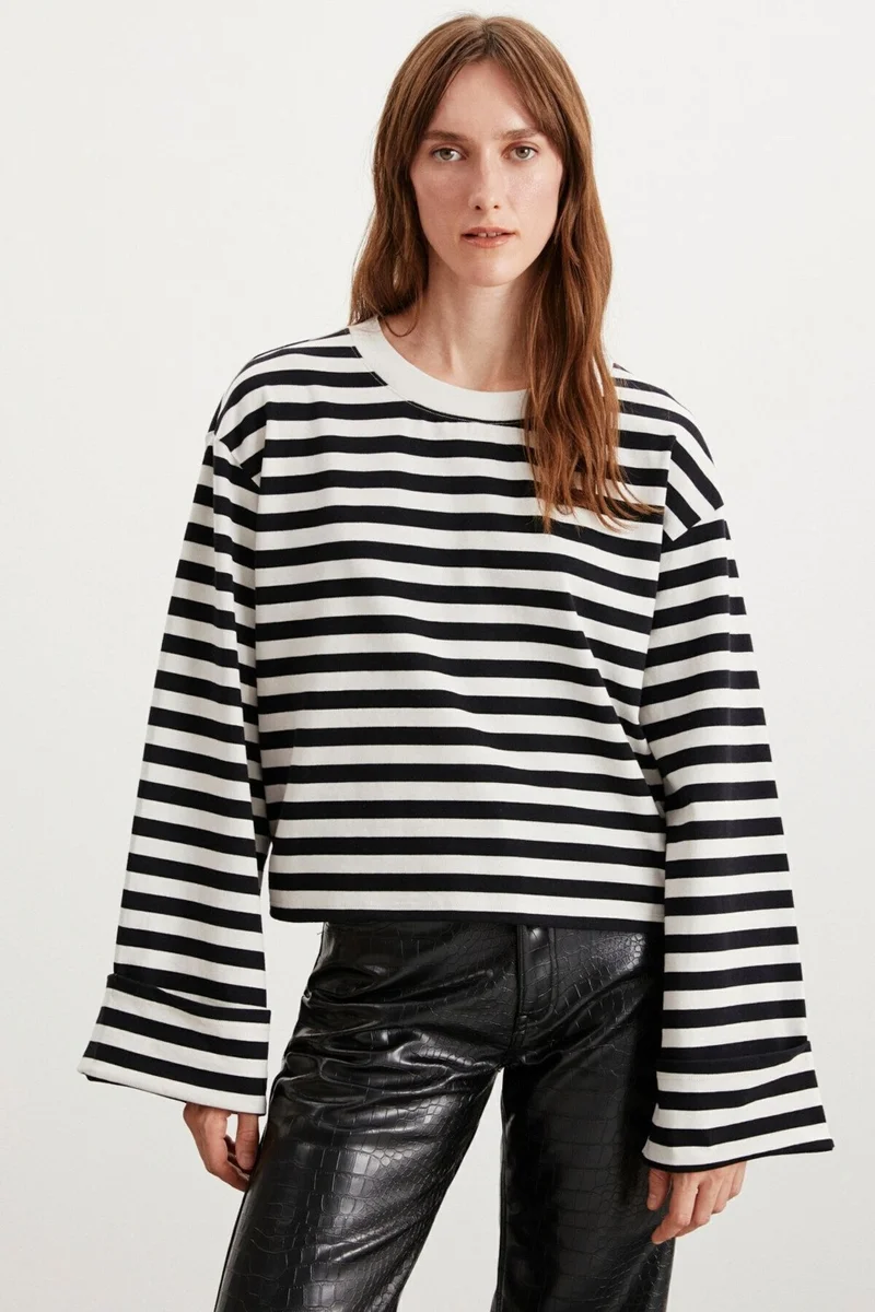 GRIMELANGE Nelda Women's Black and White Striped Patterned Long Wide Sleeve Crew Neck Black - White T-shirt