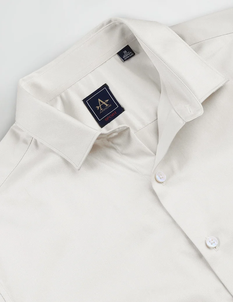 Arrow White Brooklyn Ultra Slim Fit Solid Shirt for Men | Best Price UAE