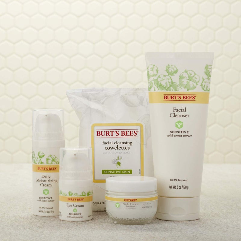 Burt's Bees Face Cleanser for Sensitive Skin, 6 Oz (Package May Vary) - Image 3
