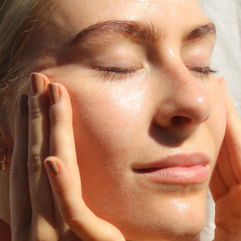 Summer Fridays Cloud Dew Gel Cream Moisturizer - Lightweight Face Moisturizer with Hyaluronic Acid + Ceramides for Skin Plumping Hydration and Glowing Skin (1.7 Fl Oz) - Image 5