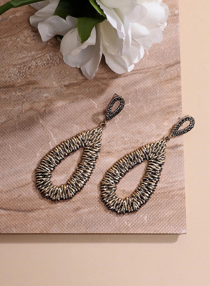 SOHI Teardrop Metallic Ribbed Artificial Drop Earring Jewellery - Image 5
