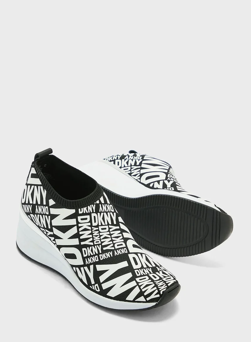 DKNY Parks Multi Logo  Low Top Sneakers