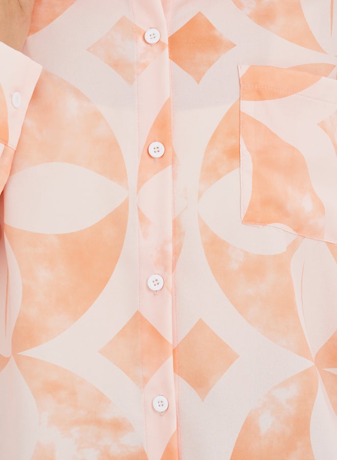 تايك تو قميص بأزرار مطبوع كبير الحجم - Image 4