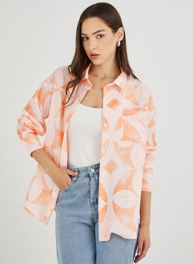 تايك تو قميص بأزرار مطبوع كبير الحجم - Image 1