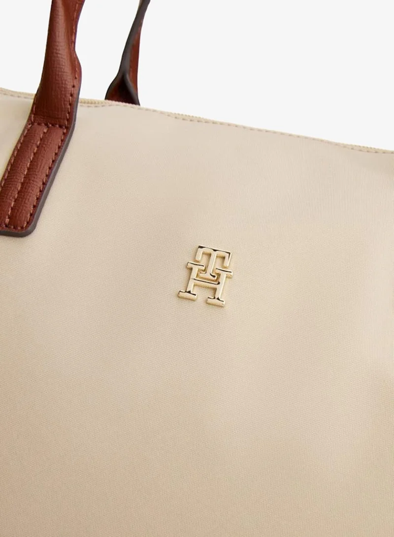 تومي هيلفيغر حقيبة يد بشعار