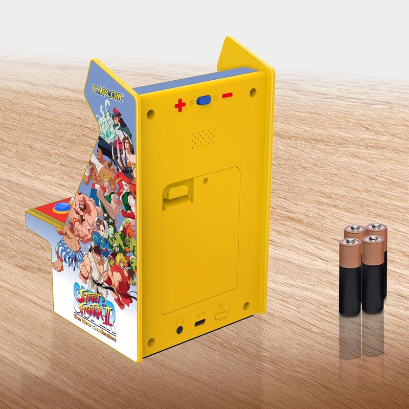 My Arcade  MICRO PLAYER 6.7" SUPER STREET FIGHTER II PORTABLE RETRO ARCADE (2 GAMES IN 1) - YELLOW & GRAY - Image 4