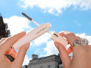 Lash Perfect Clear Mascara for Eyelashes Finishing Glaze for Lash Extensions 8ml - Image 4