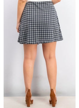 Tchibo Women Textured Mini Skirt, Black  - Image 3