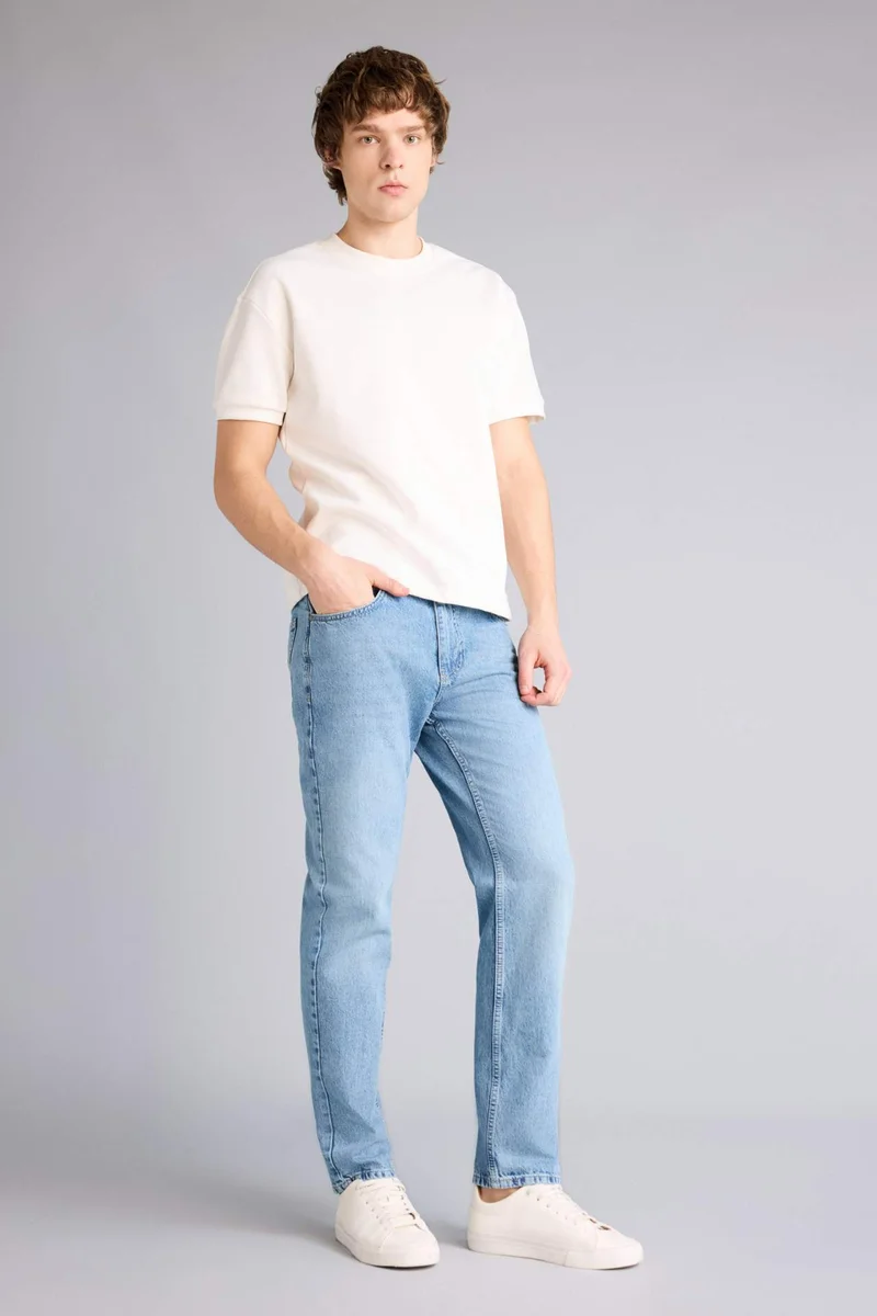 ديفاكتو Tapered Fit Trousers
