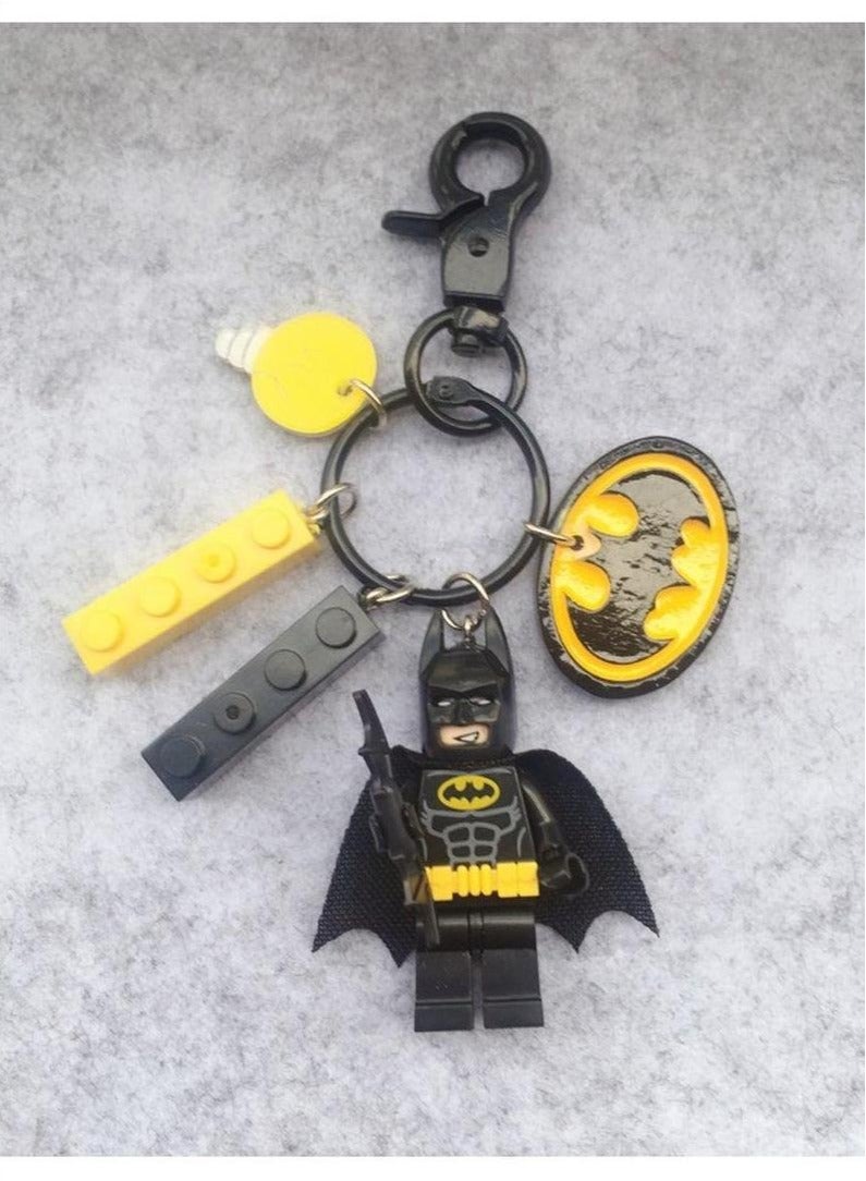 Batman keychain pendant block small character DIY car key chain couple book bag pendant