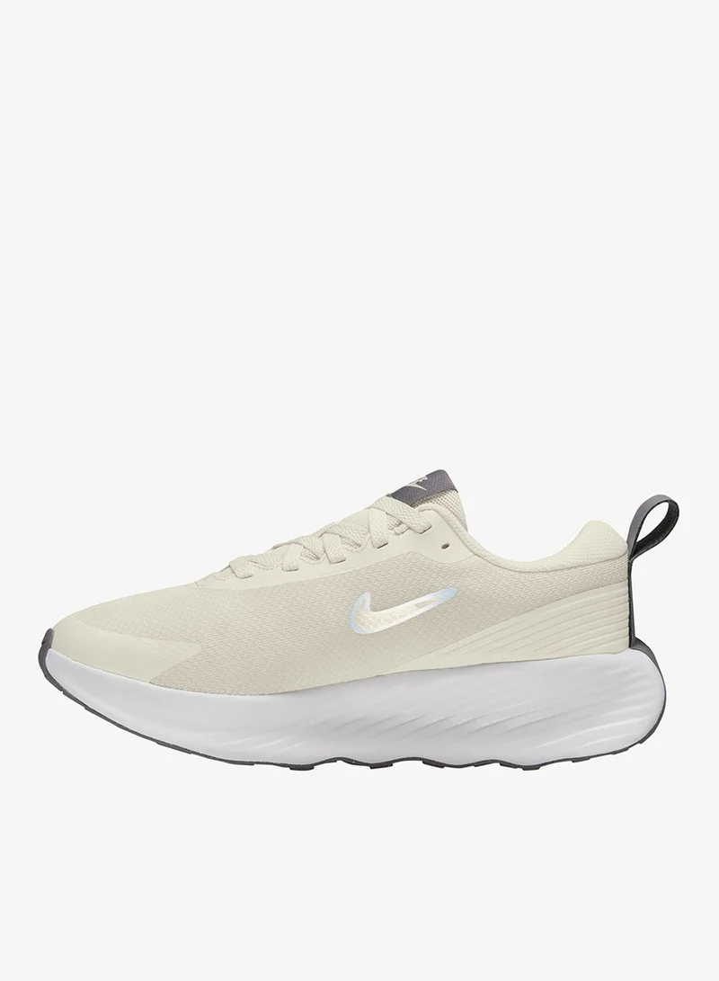 Nike Promina