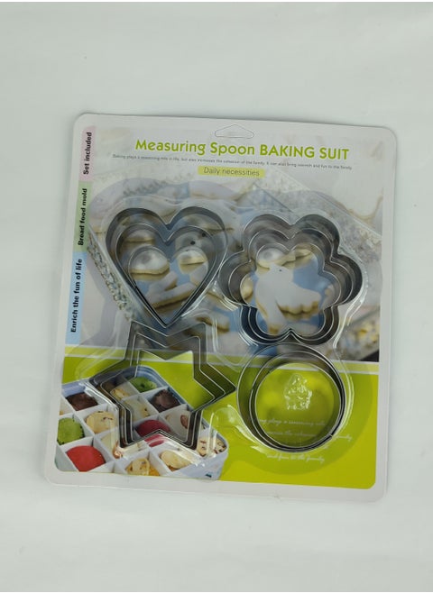 Stainless steel dough shapes, 4 different shapes - 12 pieces in different sizes