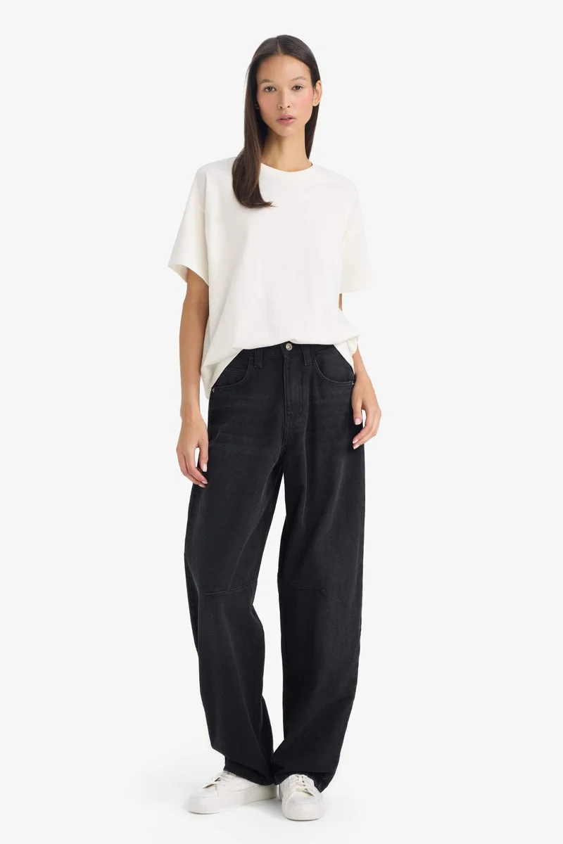 Baggy Fit High Waist Straight Leg Jeans