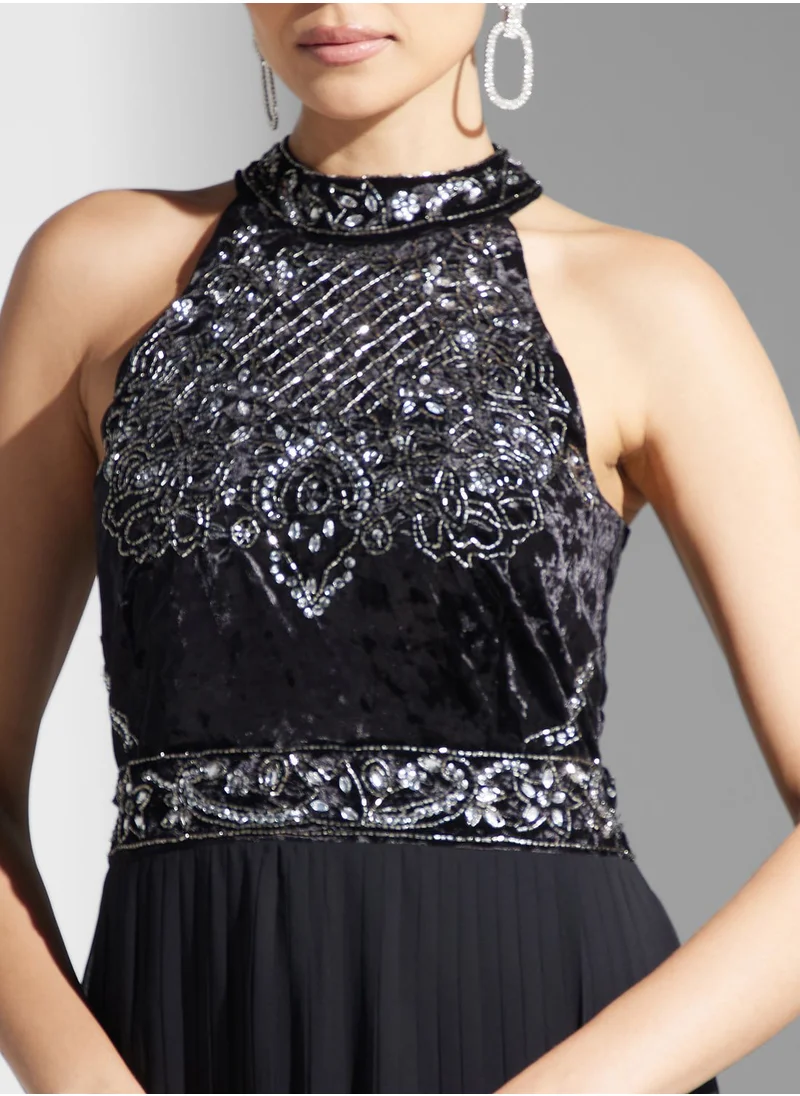 Namshi x Dima Embroidered Dress With Pleats