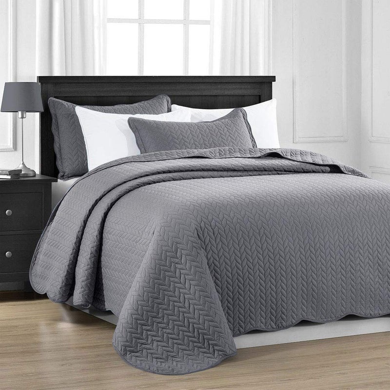 MOONLIGHT20015 Quilt King Size 106 x 96 with 2 Pillow Shams 20 x 362 for Summer  3 Pcs Lightweight Bedding Set Reversible Coverlet Embossed Quilted Bedspread Grey
