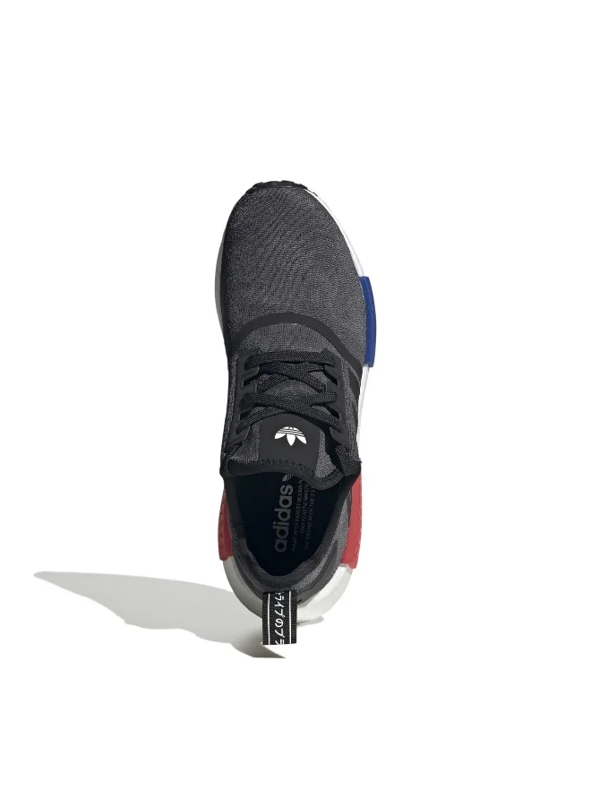 اديداس اوريجينالز أحذية أديداس NMD_R1 الأصلية للرجال باللون الأسود
