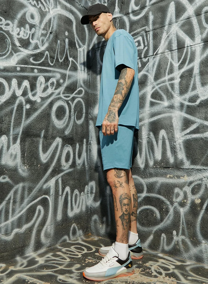 Campus Sutra Men's Blue Relaxed Co-Ord Set With Graphic Print
