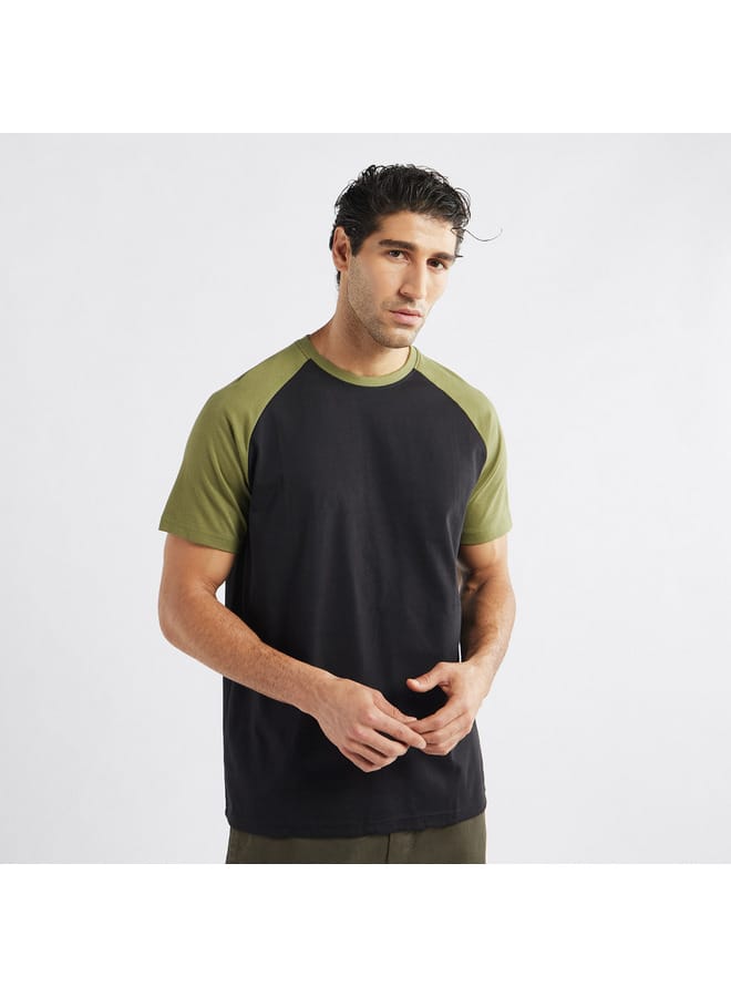 Splash FAV Colourblock T-shirt with Crew Neck and Raglan Sleeves  - Image 1