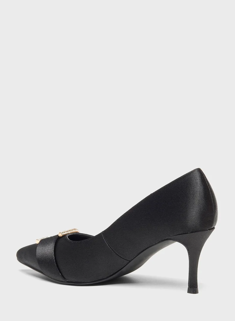 shoexpress Heeled Pumps