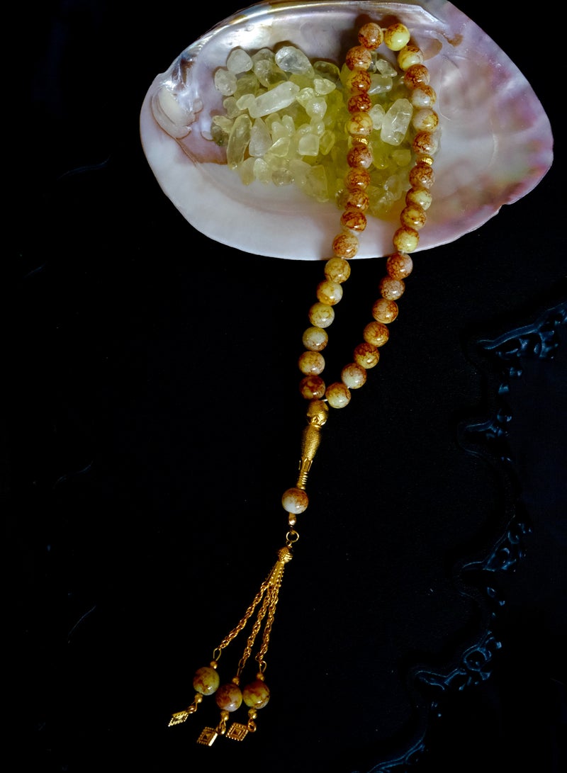 ALIENDL Muslim Gift Box – Golden Mecca Projection Necklace & 3 Yellow Prayer Beads – Elegant Tasbih Jewelry Set for Women - Image 3