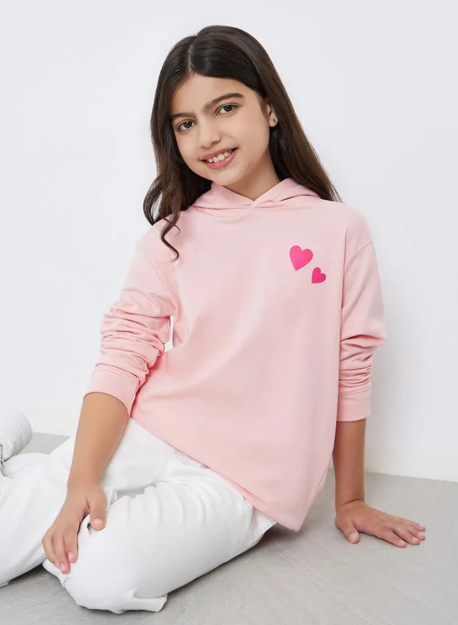 Styli Styli Teens Green Relaxed Fit Heart Print Hoodie