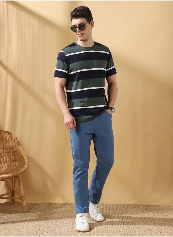 دينيس لينغو Straight Fit Solid Indigo 78% cotton 20% Poly 2% spandex Mid Rise Waist Full Length Woven Weave Jean for Men with Button/Zip Closure -crafted to complement every occasion.