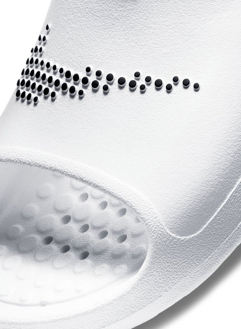 Nike VICTORI ONE SHOWER SLIDE - Image 2