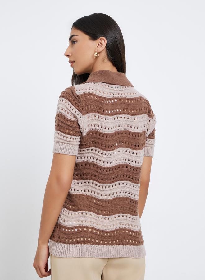 ستايلي تيشيرت مخطط محبوك بياقة بولو وأكمام قصيرة - Image 5