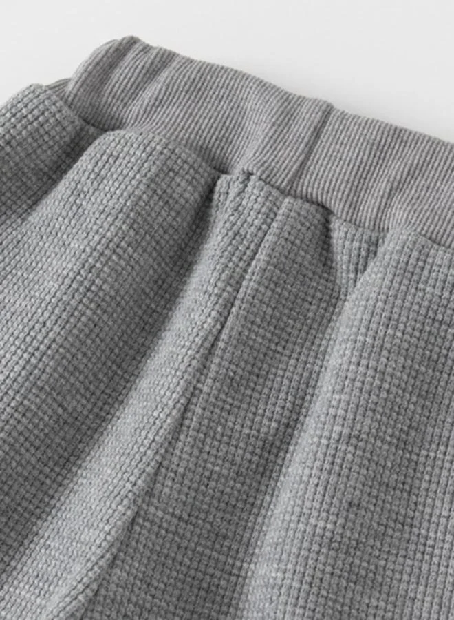 YUNIQEE Grey Regular Fit Mid Rise Solid Trackpant