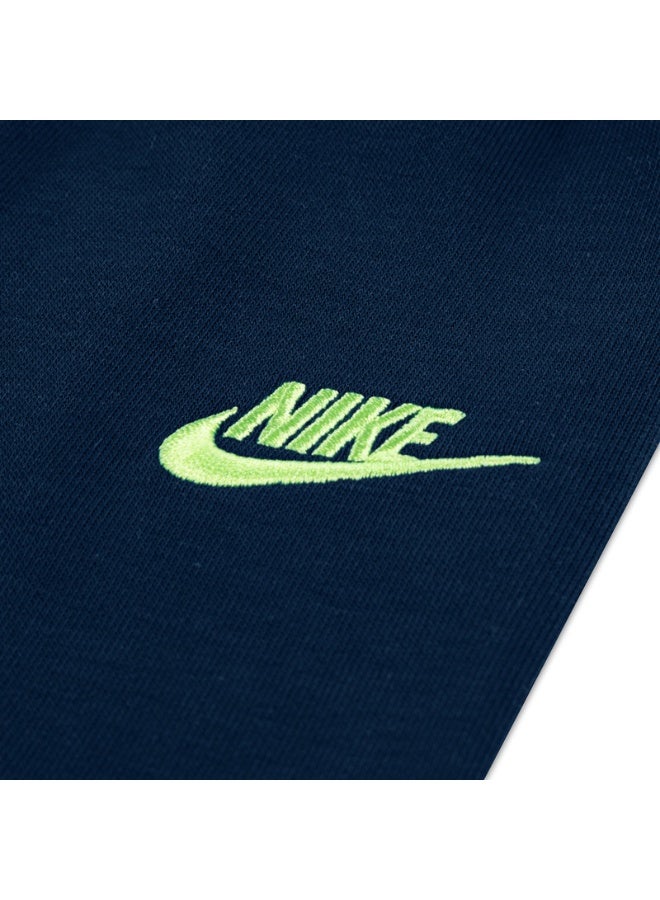 Nike Sportswear Lightweight Fleece Hooded Sweatshirt - Image 4