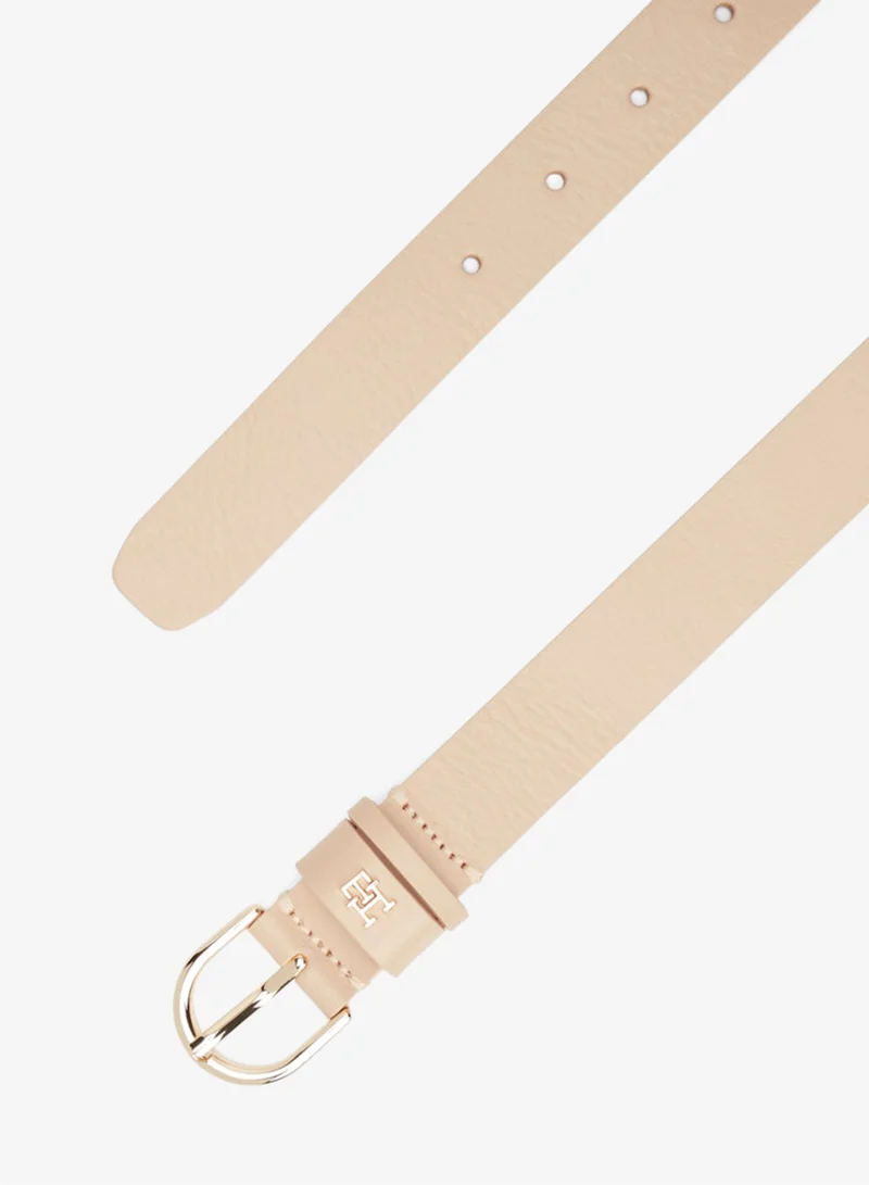 تومي هيلفيغر حزام قابل للتعديل أساسي . جي