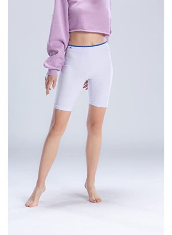 Carina Women's shorts in a cotton blend with a knee length and a mid rise waist - Image 1