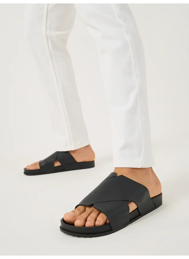 ستايلي Styli Cut Out Thick Band Slip on Sandals