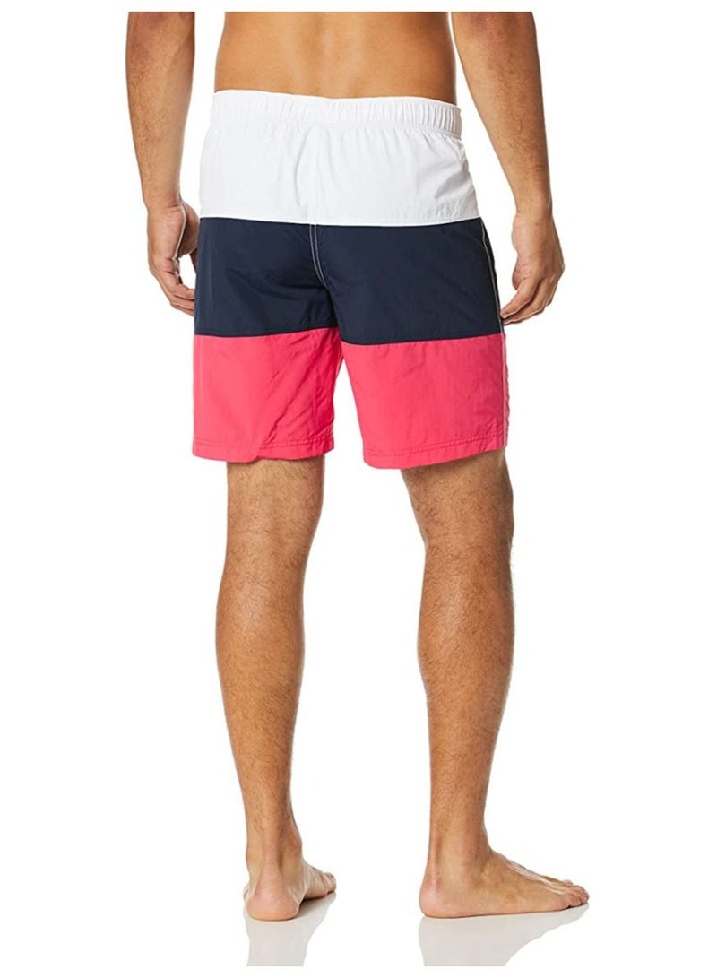 نوتيكا شورت سباحة من Nautica للرجال مقاس M  - Image 2