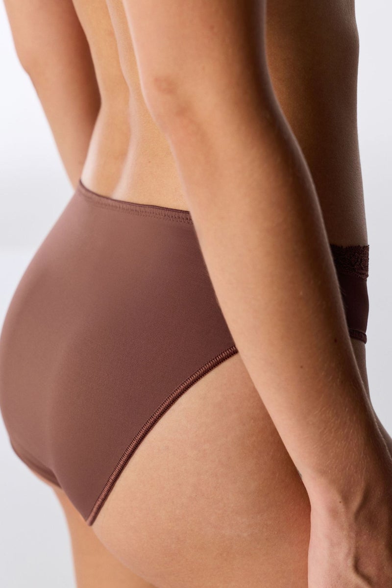 PENTI Women's Briefs - Image 2