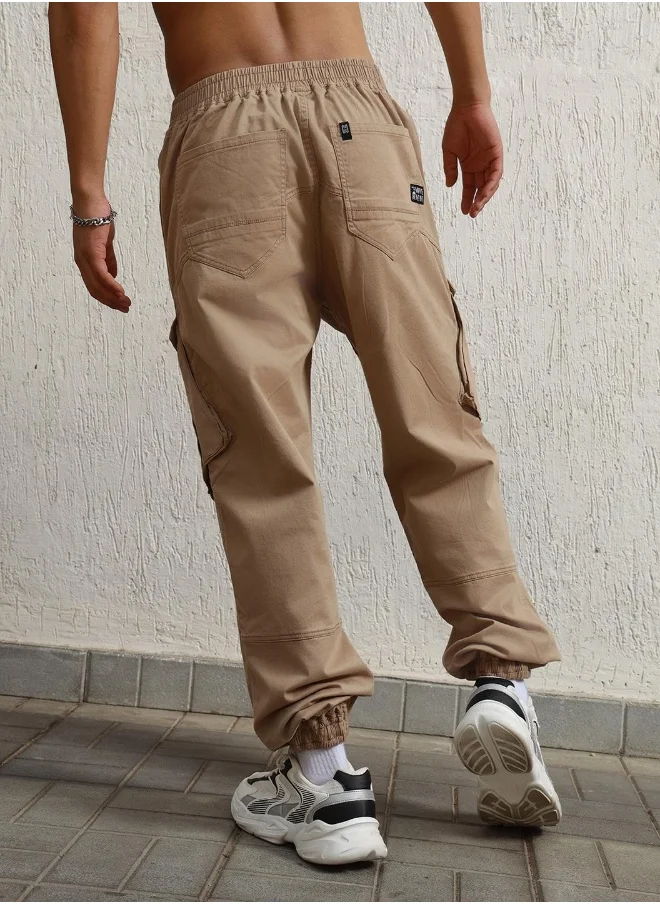 Hubberholme Men's Taupe Cotton Blend Solid Pattern Full Length Cargo Relaxed Trouser