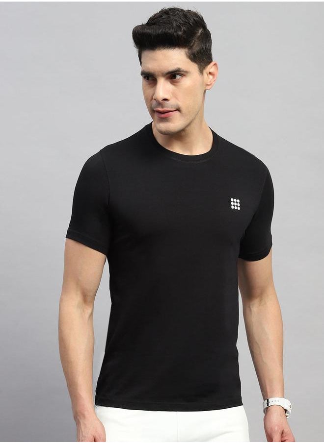 Rock.it Men Black Solid Round Neck T Shirt by Styli  - Image 1