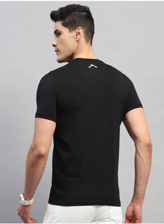 Rock.it Men Black Solid Round Neck T Shirt by Styli  - Image 4