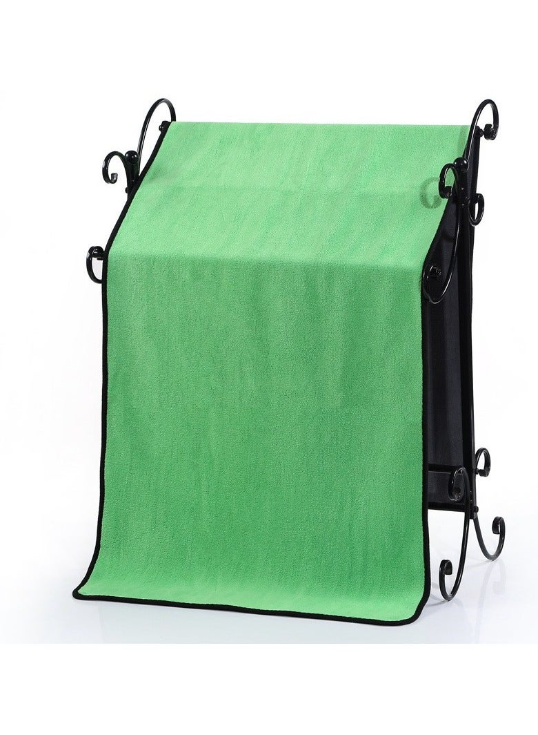 Microfiber Pet Towel for Cats and Dogs Super Absorbent, Soft, Quick Drying - Image 1